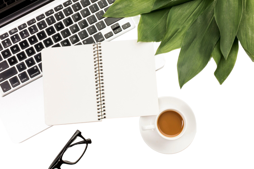 Cropped Bloc Notes Spirale Laisse Ordinateur Portable Lunettes Tasse Cafe Bureau Bois 1024x683